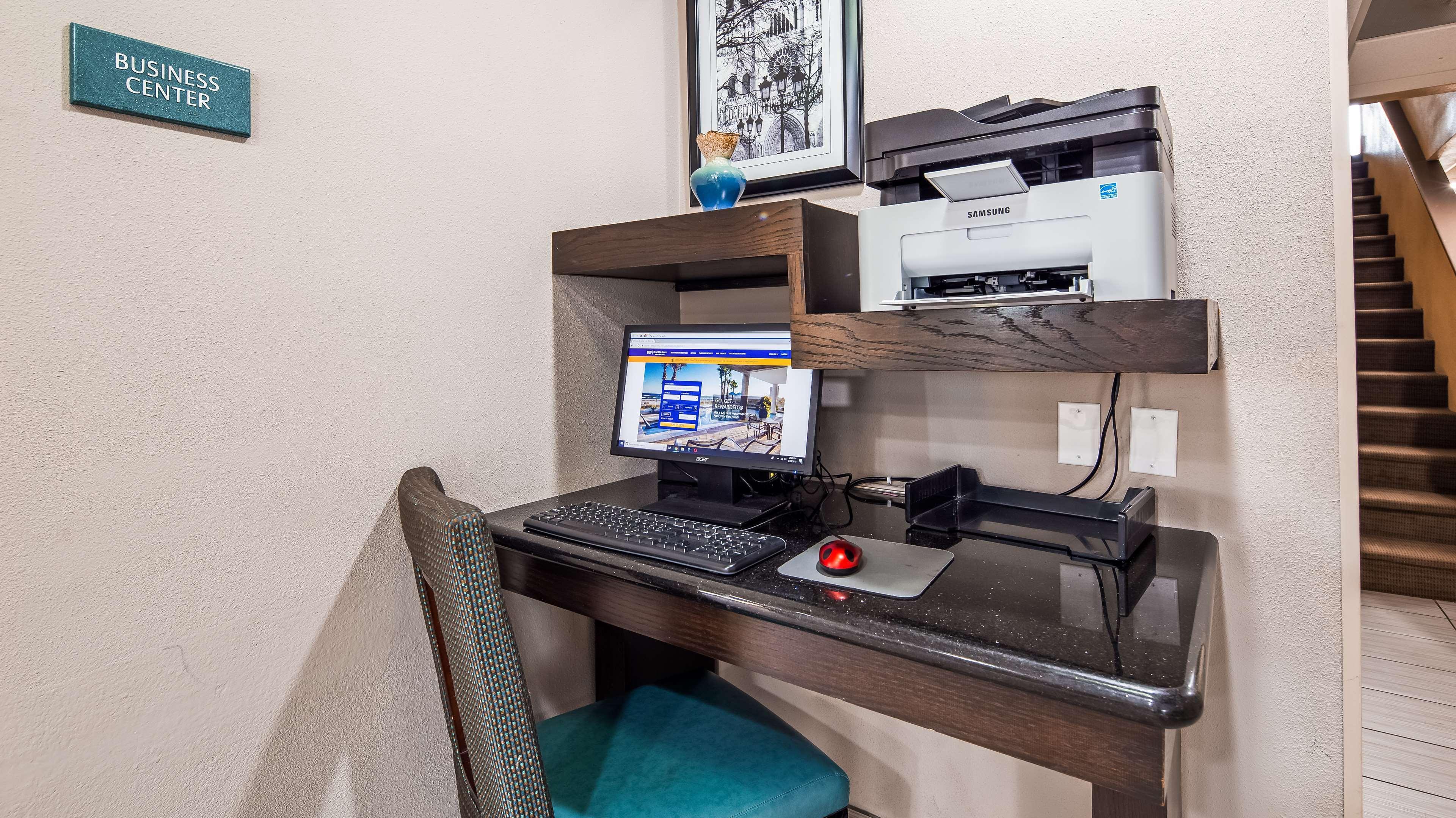 Best Western Webster/Nasa Екстериор снимка